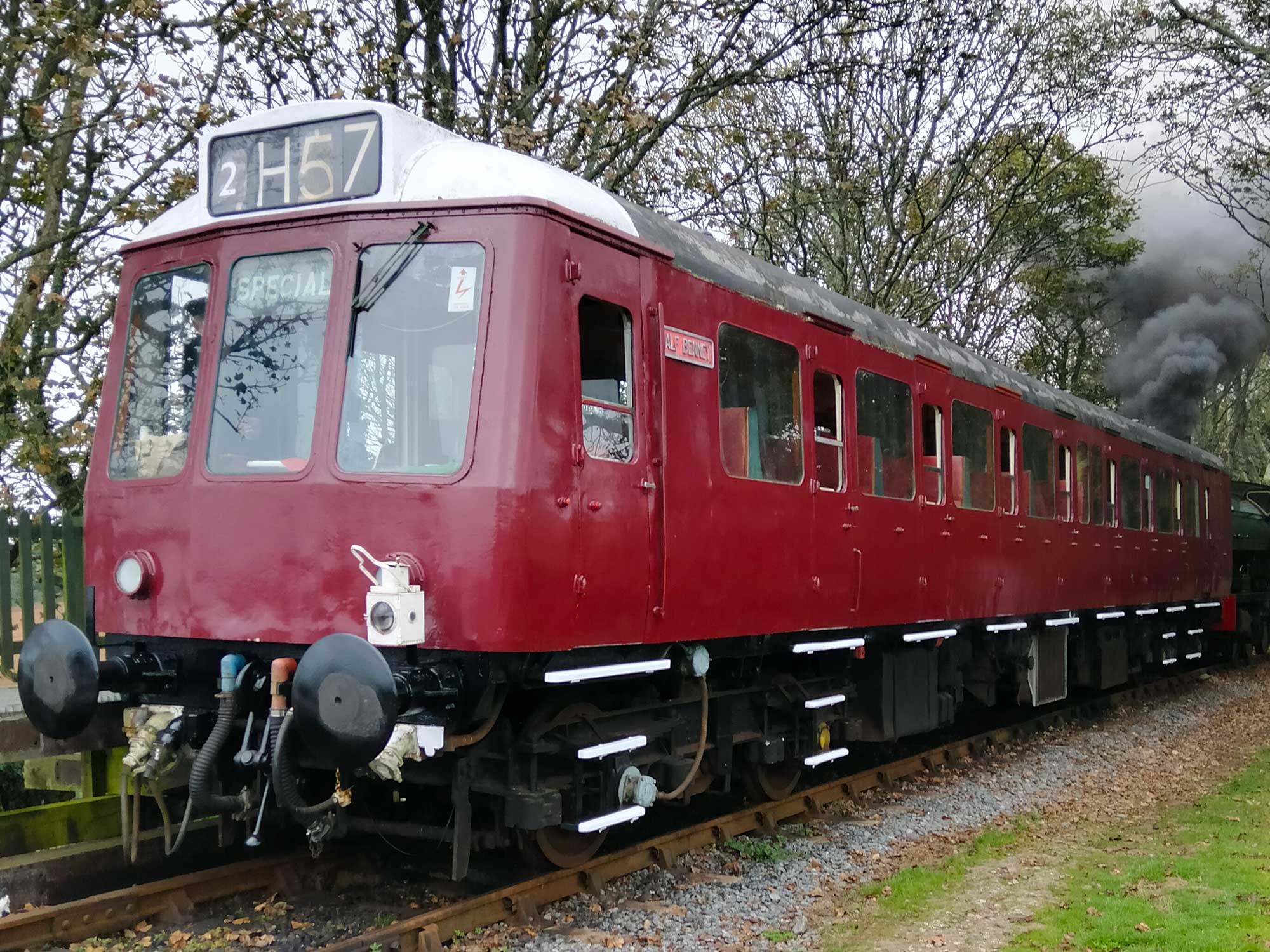 Class 127 "Bed-Pan" DMU, Power Car No. 51616 “Alf Benney”
